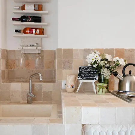 فندق مبيت وإفطار Maison Blanc - Jacuzzi Only Winter أوستوني